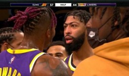 湖人吃瓜,揭秘球队内部“吃瓜”事件