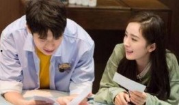 朋友吃瓜最积极,揭秘朋友间的瓜田乐