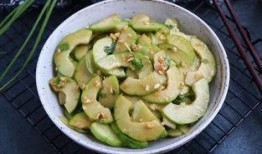 脆瓜贵还是沙瓜贵吃