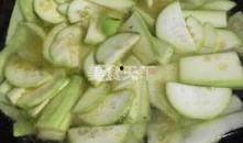 吃瓜的瓜条怎么做才好吃,轻松打造夏日清新佳肴
