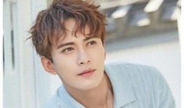 徐正溪吃自己的瓜,揭秘明星的瓜田奇遇