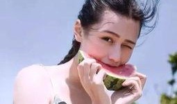 吃瓜少女本人照片图片,揭秘吃瓜少女的时尚风采