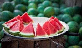 吃小白瓜是不是通便,天然通便佳品，轻松解决便秘困扰