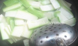 吃瓜的瓜条怎么做才好吃,轻松打造夏日清新佳肴