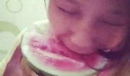 吃东西吃瓜的视频