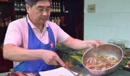 卖瓜大叔说想用瓜换面吃,智慧生活新篇章